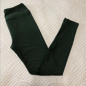 NWOT Olive Green LuLaRoe Leggings